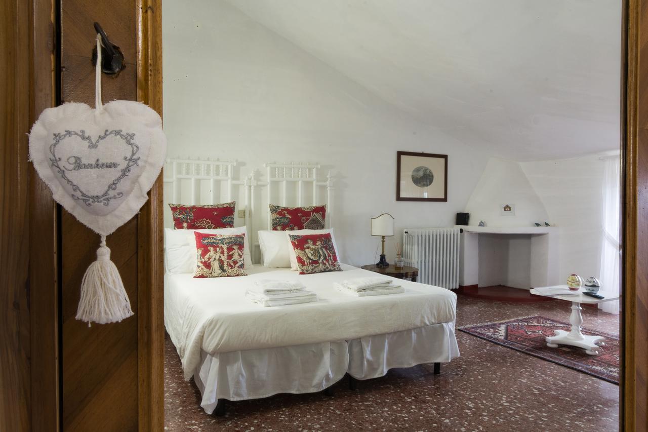 Vakantieboerderij Castello Di Serragiumenta Firmo